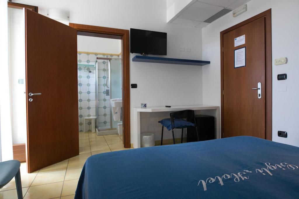 Gigli Hotel Salento Марина ди Песколусе Екстериор снимка