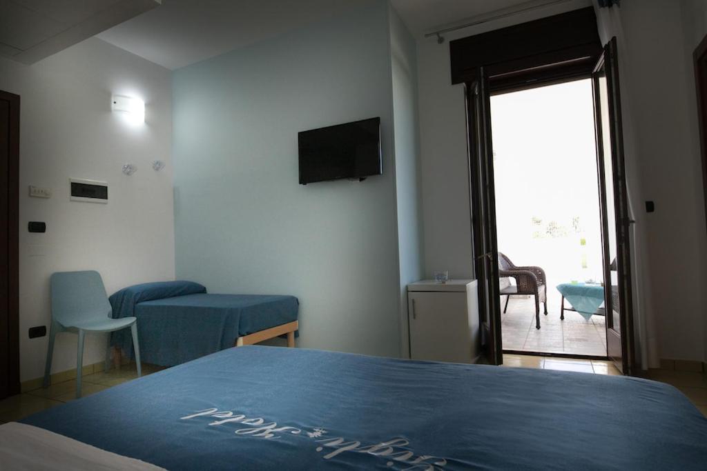 Gigli Hotel Salento Марина ди Песколусе Екстериор снимка